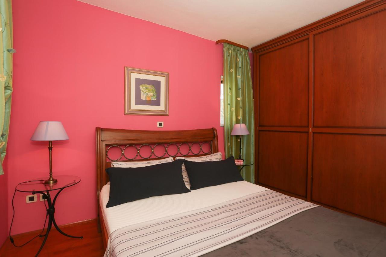 Casa Zorana-Alba Apartments Трогир Екстериор снимка