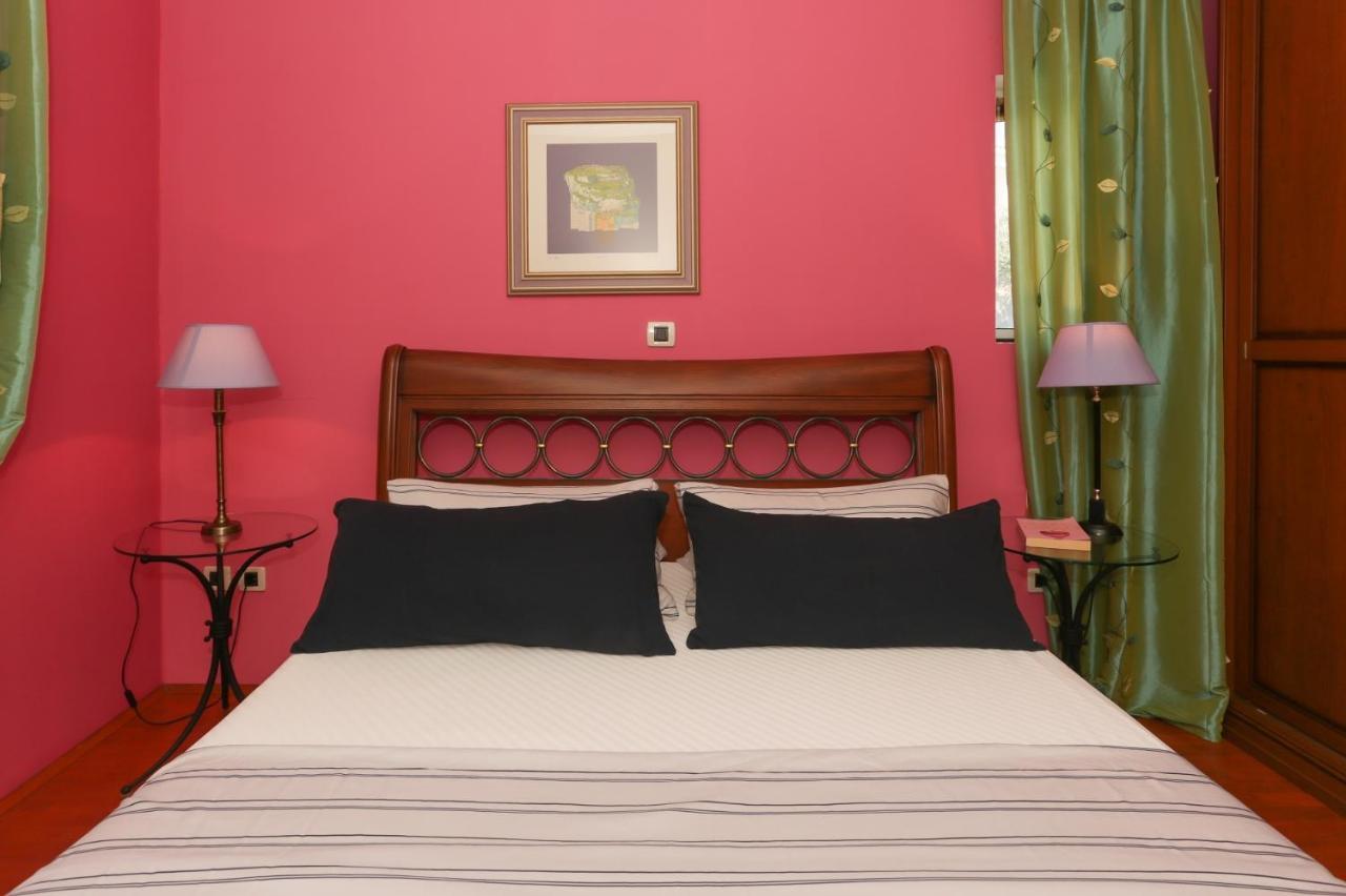 Casa Zorana-Alba Apartments Трогир Екстериор снимка