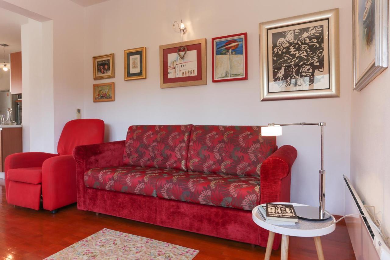 Casa Zorana-Alba Apartments Трогир Екстериор снимка